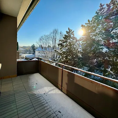 公寓 3 Apartment, 80 Qm, Ruhig Und Zentrumsnah, Max 5 Pers, Balkon, Garage, Internet 300 Mbit