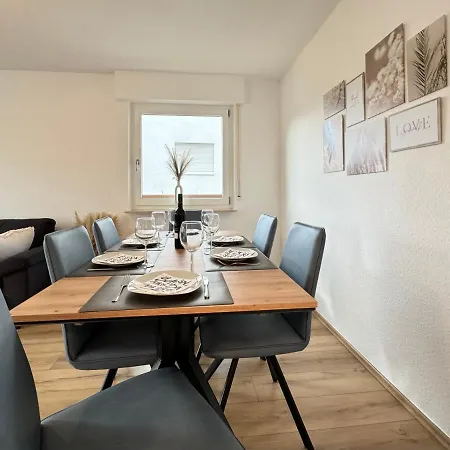 3 Apartment, 80 Qm, Ruhig Und Zentrumsnah, Max 5 Pers, Balkon, Garage, Internet 300 Mbit Apartment *
