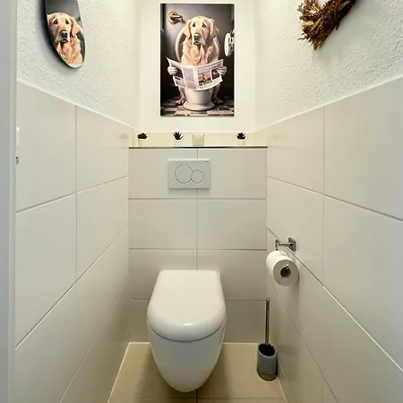 3 Apartment, 80 Qm, Ruhig Und Zentrumsnah, Max 5 Pers, Balkon, Garage, Internet 300 Mbit *